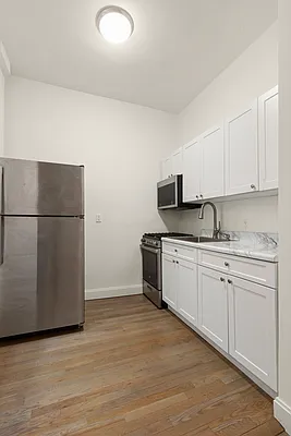 Rented by Accent Holdings, LLC | media 10