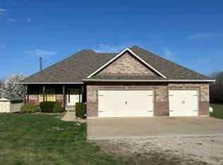 816 SW Vv Hwy, Centerview, MO 64019