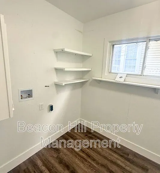 6514 Fullerton Ave — Photo 2