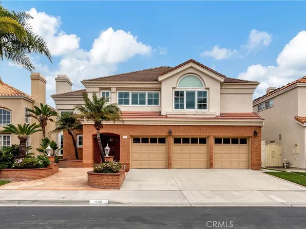 9411 Lawton Dr, Huntington Beach, CA 92646