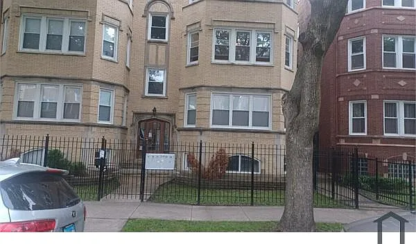 8226 S Drexel Ave #2A — Photo 17