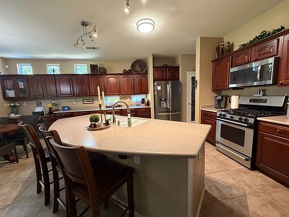 5th image of 3200 Montcliff Ct