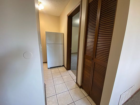 2nd image of 1228 E St #1