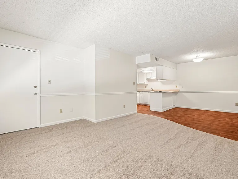 Northridge Terrace Apartments at 4900-4948 Stamas Lane, Fair Oaks California — Photo 16