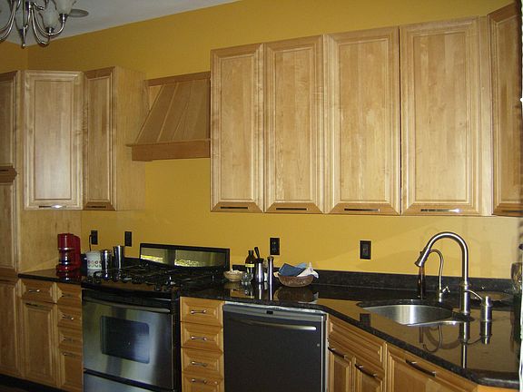 2058: Kitchen - partial