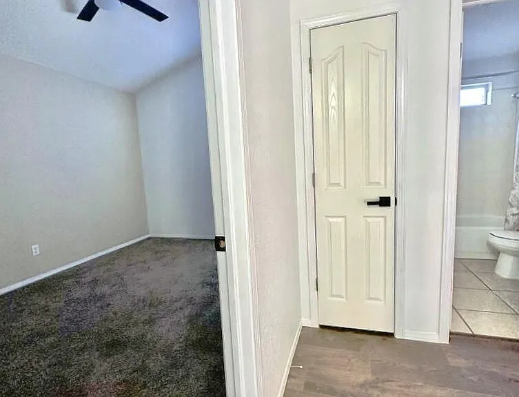 7489 Plaza Redonda Dr — Photo 33
