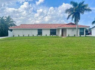 4741 Holly Dr, Palm Beach Gardens, FL 33418