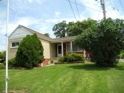 42 Moyer Ave, Charleroi, PA, 15022