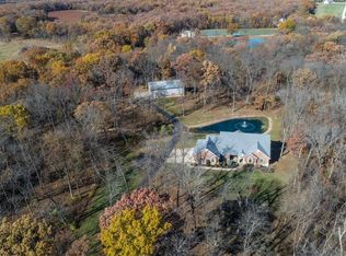 18433 Mooreland Ct, Wright City, MO 63390