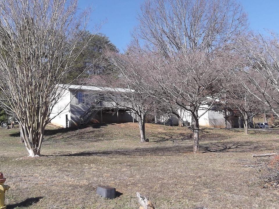 1st image of 1426 Windsor Dr