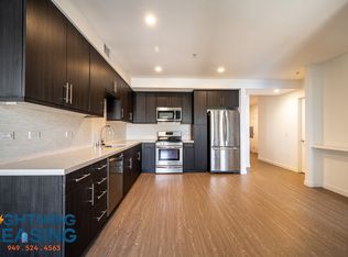 11405 4/5 Chandler Blvd #303F, North Hollywood, CA 91601