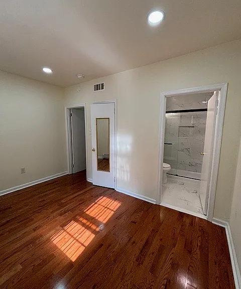 427 S 8th St — Photo 19