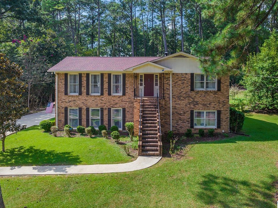 1st image of 2464 Vale Dr