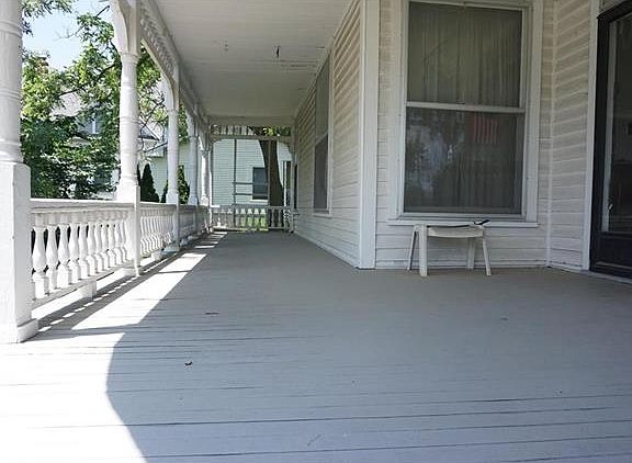 2nd image of 1534 E Us Highway 24