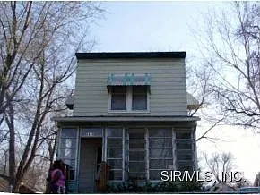1624 5th St photo 1