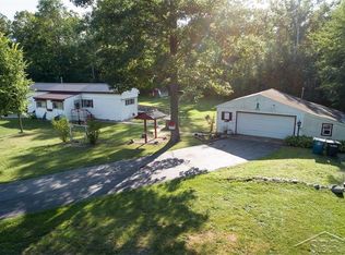 1602 S Eight Mile Rd, Breckenridge, MI 48615