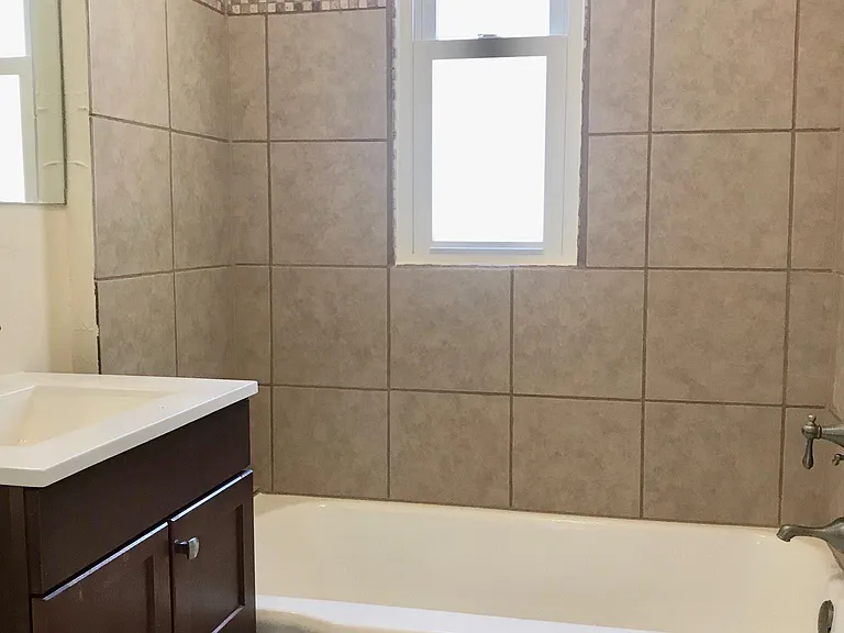 235 S Grant St — Photo 6