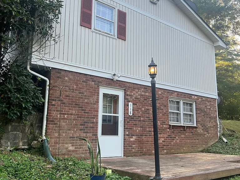 118 Cool Spring Dr — Photo 14