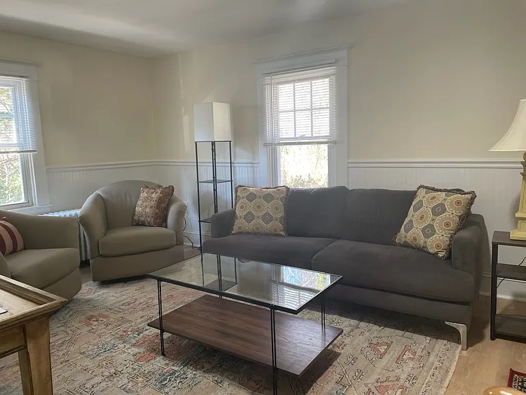 411 W College Ave #B — Photo 6