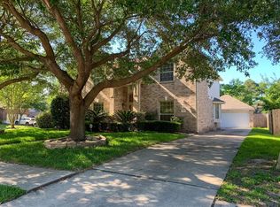 7915 Maple Trace Dr, Houston, TX 77070