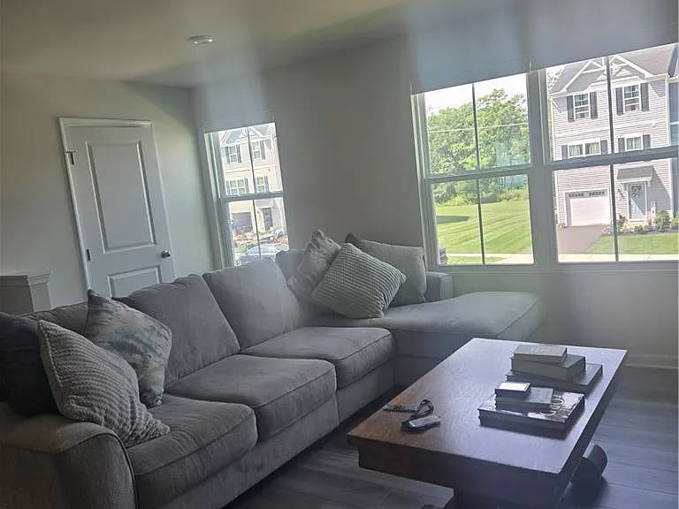 535 Delta Rd — Photo 3