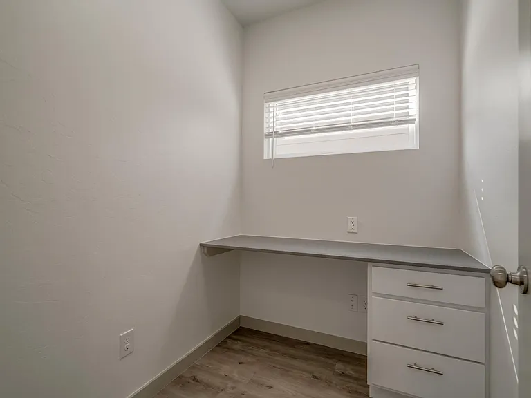 13518 Vinita Dr #13518 — Photo 17