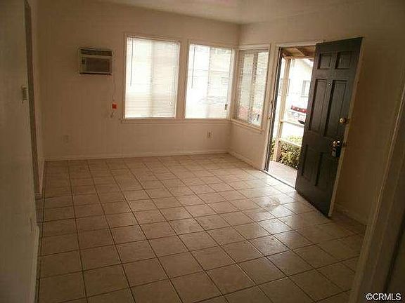 2nd image of 1493 Belle St APT A