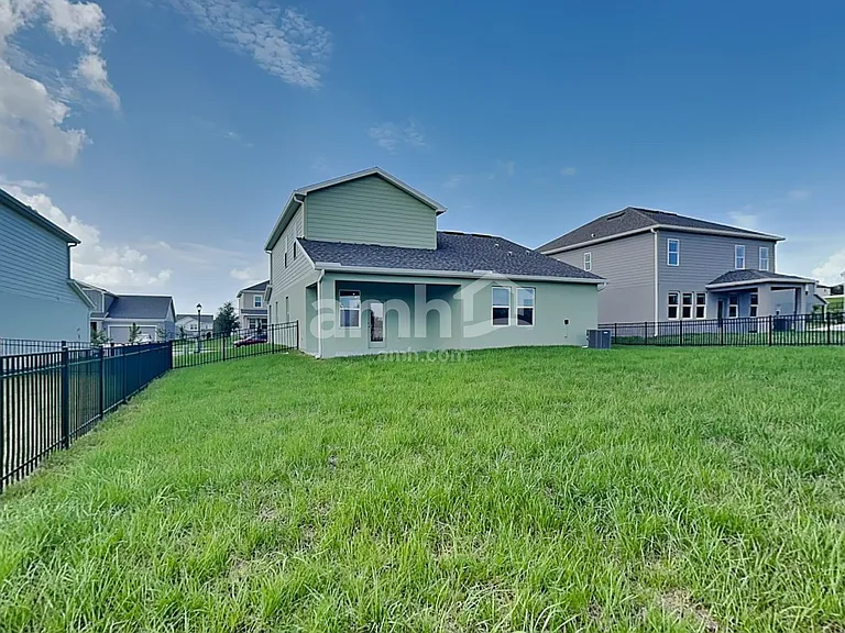 3716 Center Cove Ln — Photo 29