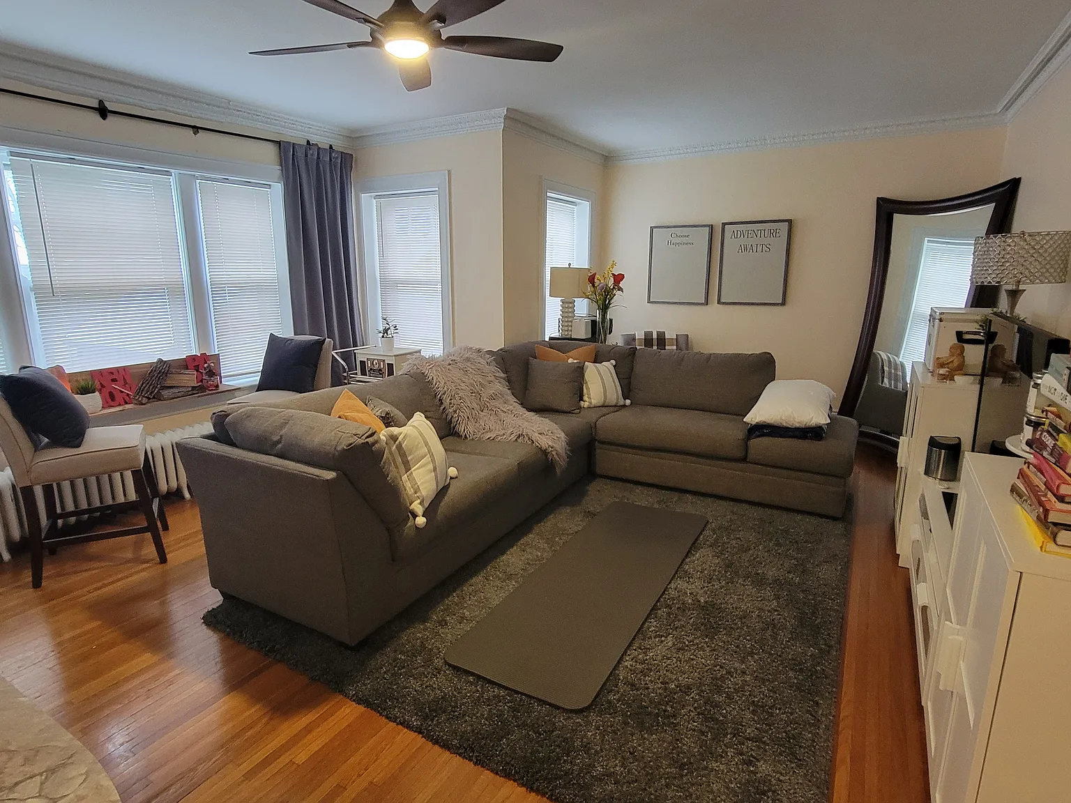 1 bed, 700 sqft, $1,595 — Photo 2