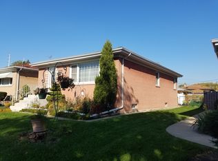 5946 School St, Berkeley, IL 60163