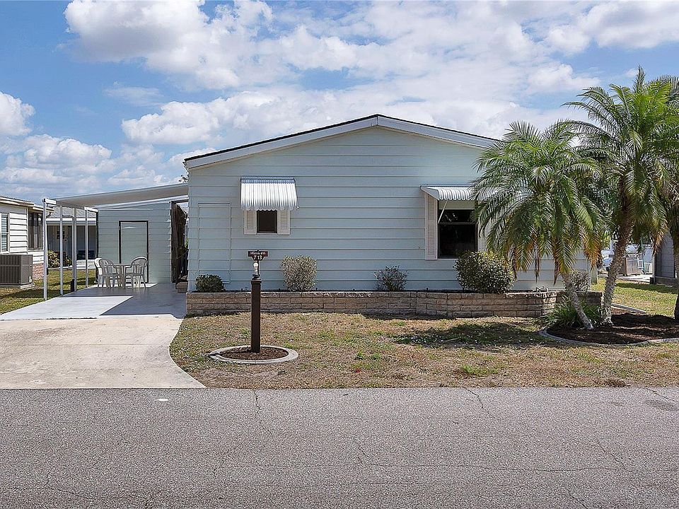 1st image of 713 Watersedge St