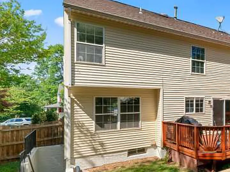 10520 Winged Elm Cir #2 — Photo 3