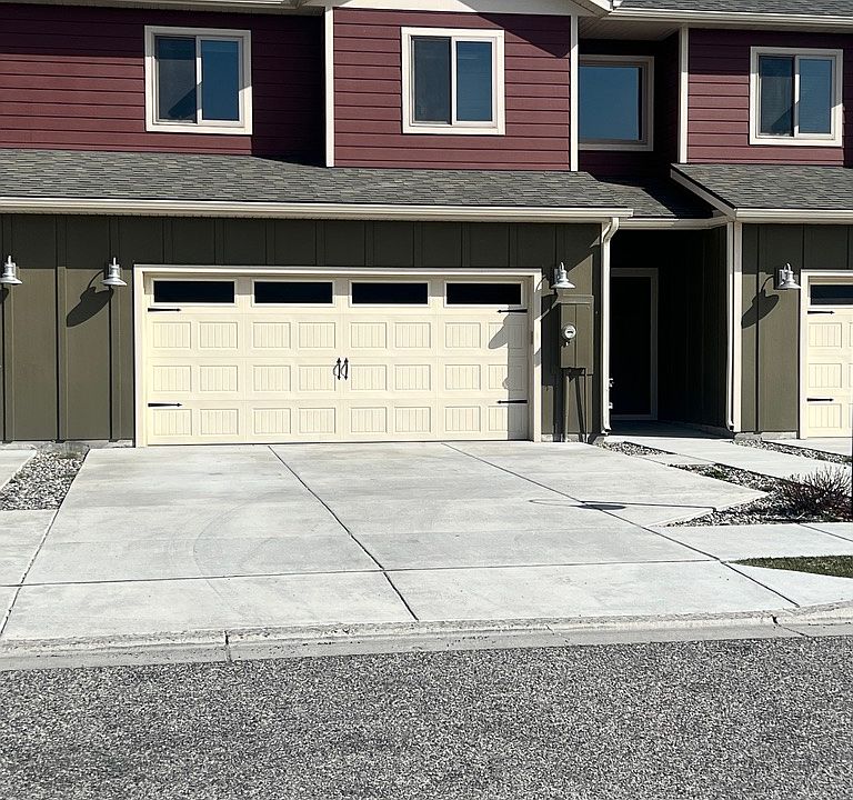 1st image of 1305 Scooter Ln #B