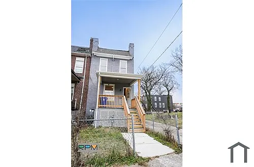 4928 Palmer Ave Photo 1