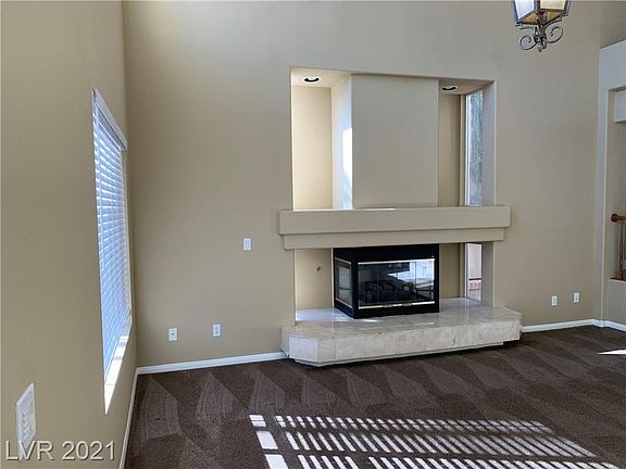 2nd image of 1584 Glassy Pond Ave