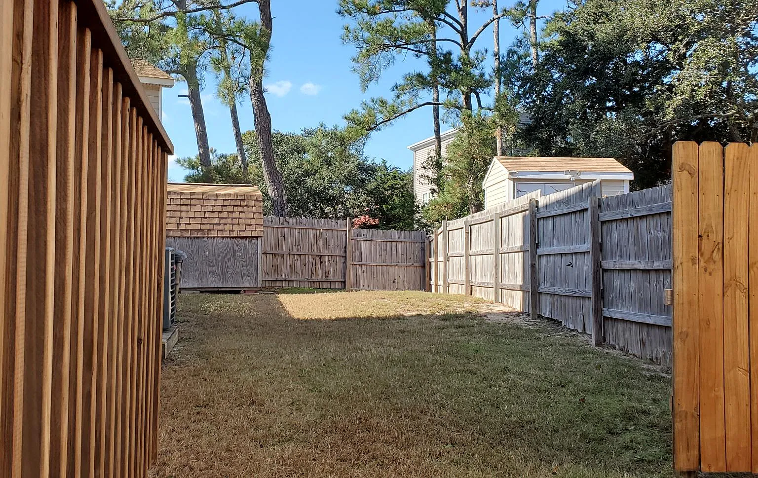 2213 Albemarle Ave — Photo 3