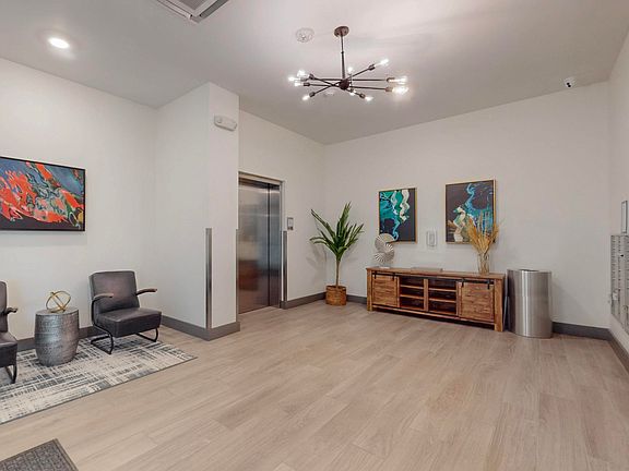 4th image of 3517 Windhaven Pkwy #1206