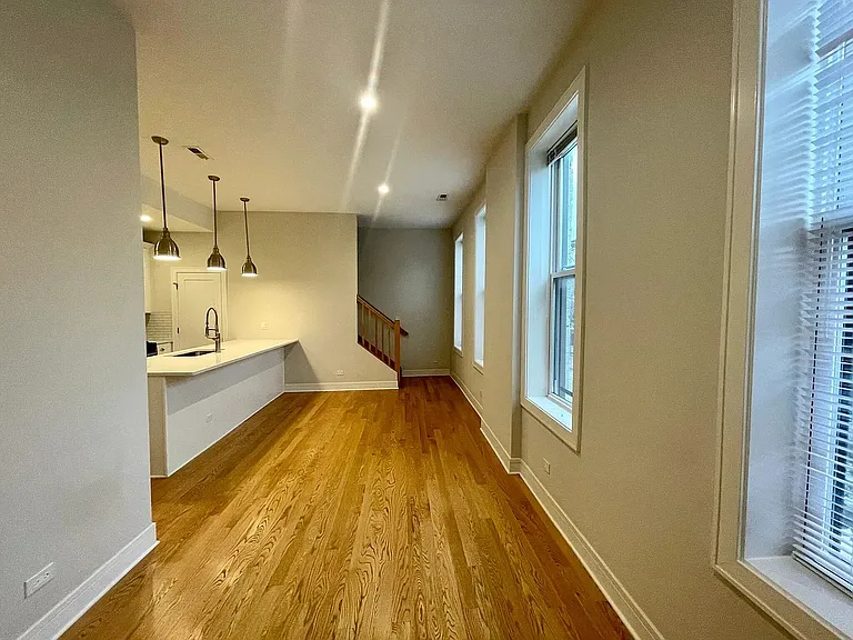 1800 S Throop St #2C — Photo 5