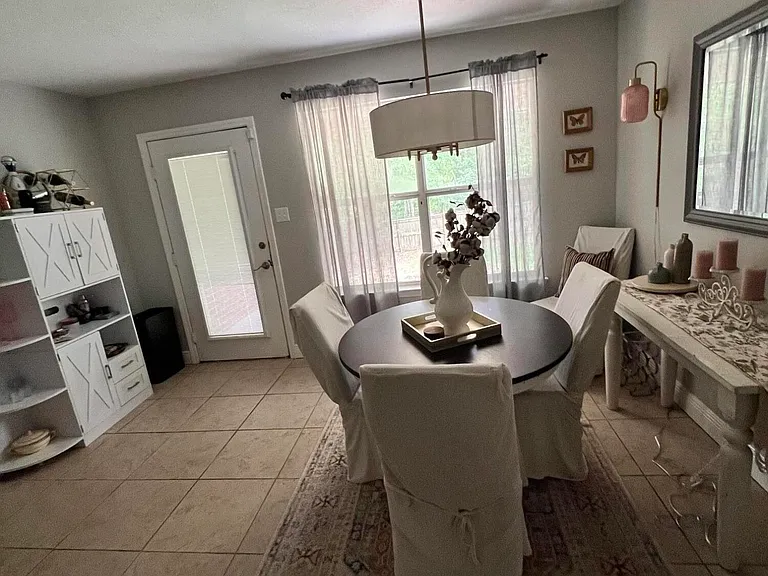 13509 Saint Martin Dr — Photo 14