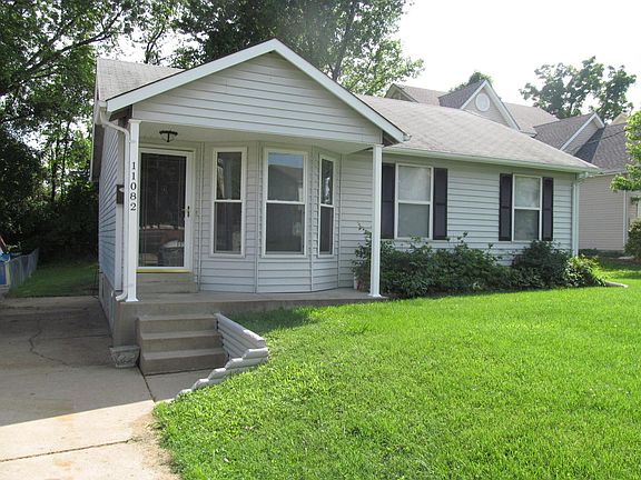 3rd image of 11082 Gertrude Ave