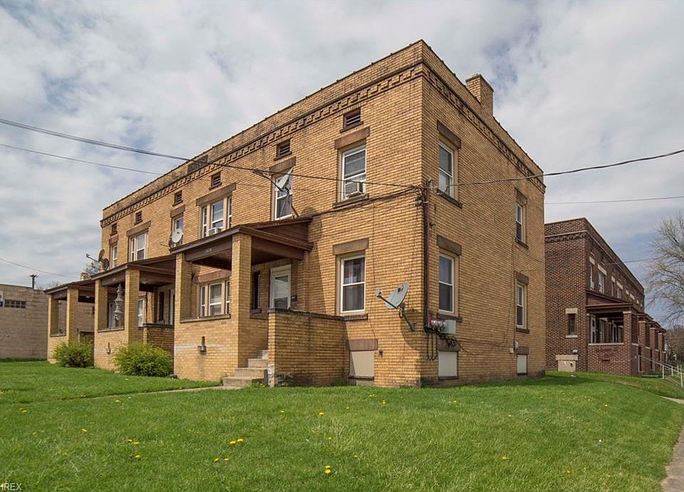 1st image of 1678 Mahoning Ave