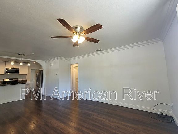 3rd image of 4201 56th St