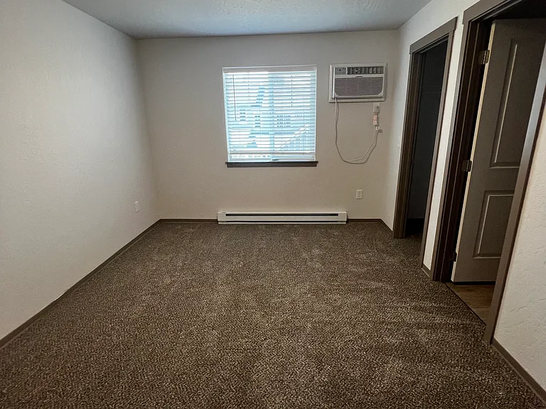 2727 E 35th Ave #C1 — Photo 30