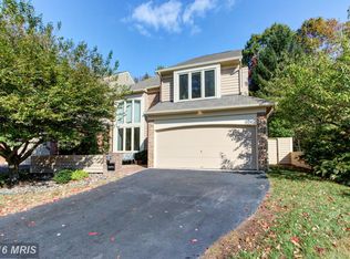 11570 Hemingway Dr, Reston, VA 20194