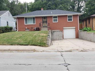 3712 N 50th St, Omaha, NE, 68104
