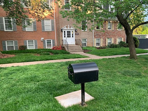 5th image of 800 Quince Orchard Blvd APT 201