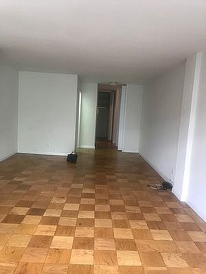 2nd image of 204 E 77th St APT 4F