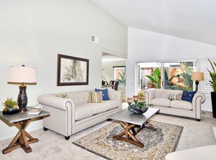 25 Alderbrook, Irvine, CA 92604