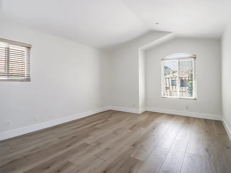 5618 Silver Valley Ave — Photo 43