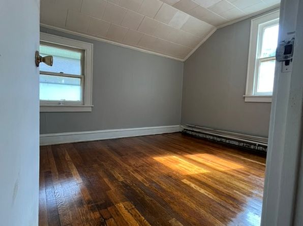 183 Glide St